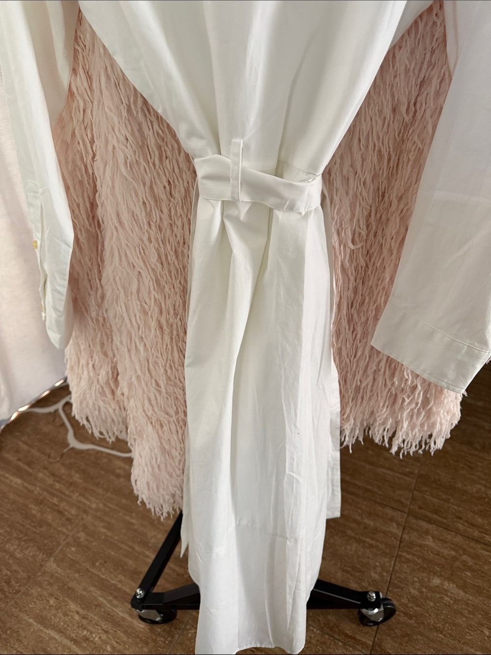Banana Republic white Long Sleeve Shirt Dress with Tie Waist - Picture 4 of 8